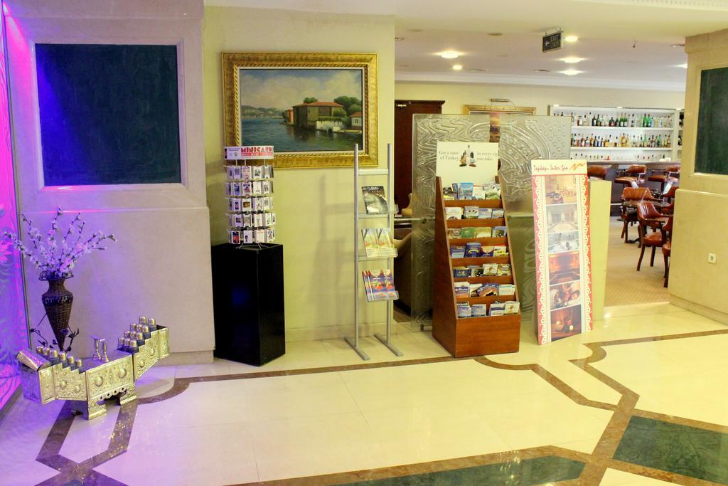 Topkapi Inter Istanbul Hotel Bagian luar foto
