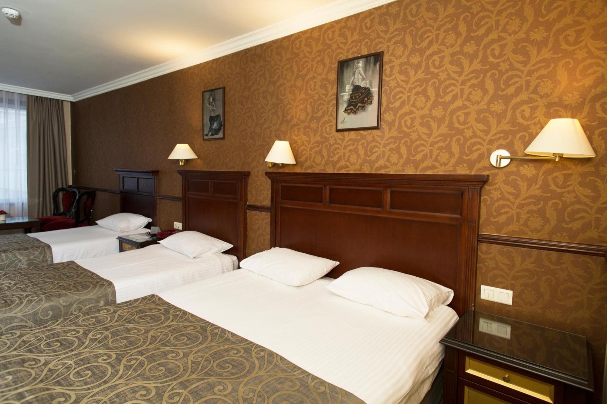Topkapi Inter Istanbul Hotel Bagian luar foto