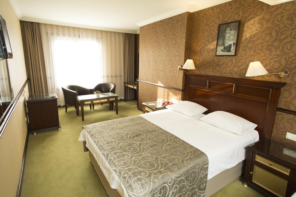 Topkapi Inter Istanbul Hotel Bagian luar foto