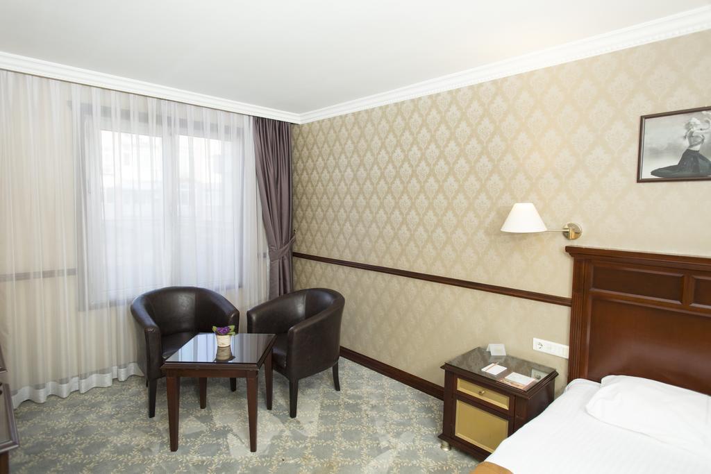 Topkapi Inter Istanbul Hotel Bagian luar foto