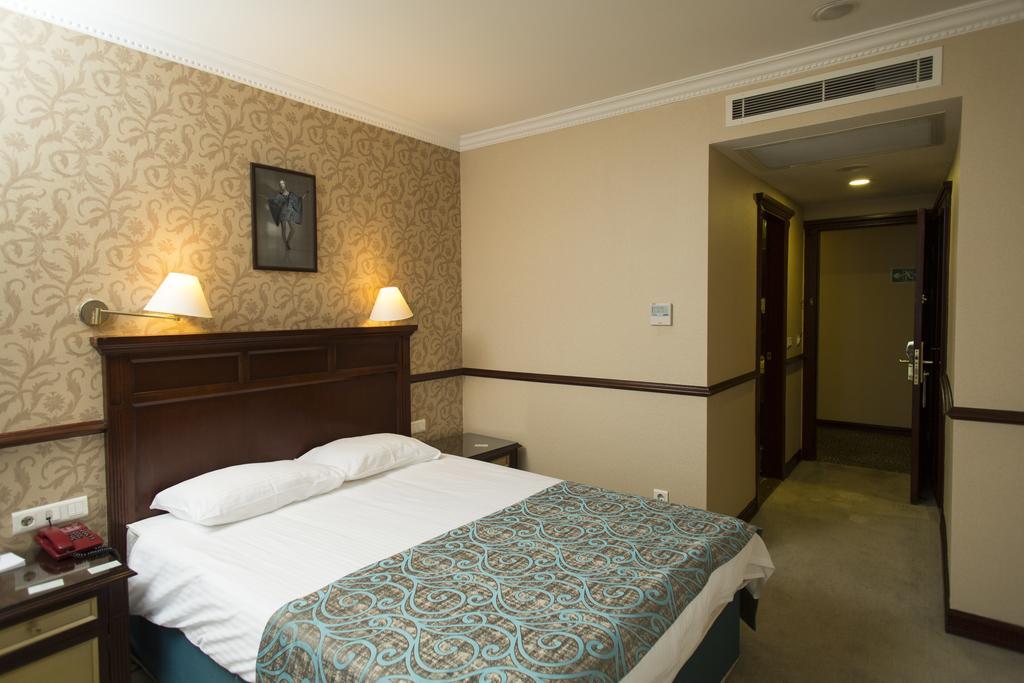 Topkapi Inter Istanbul Hotel Bagian luar foto