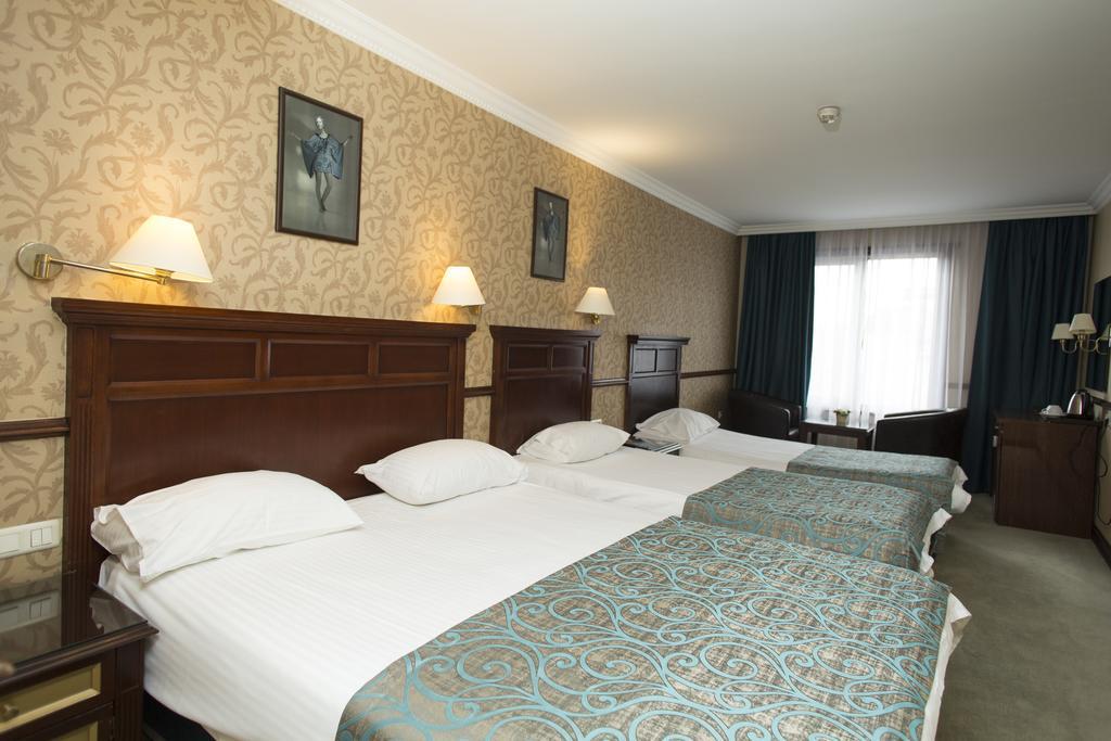 Topkapi Inter Istanbul Hotel Bagian luar foto