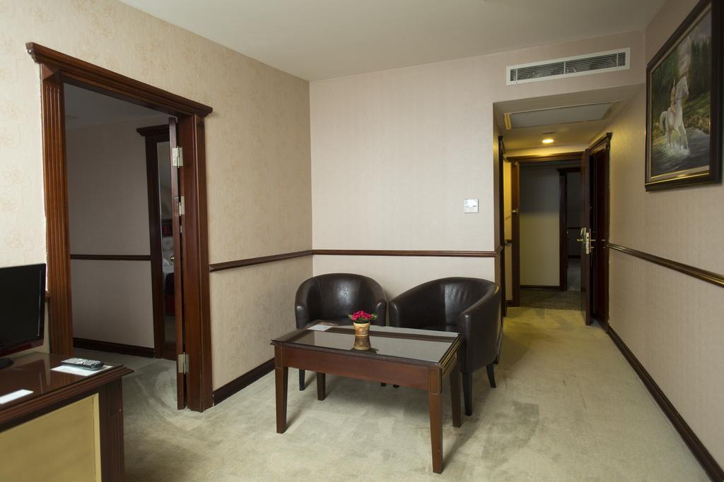 Topkapi Inter Istanbul Hotel Bagian luar foto